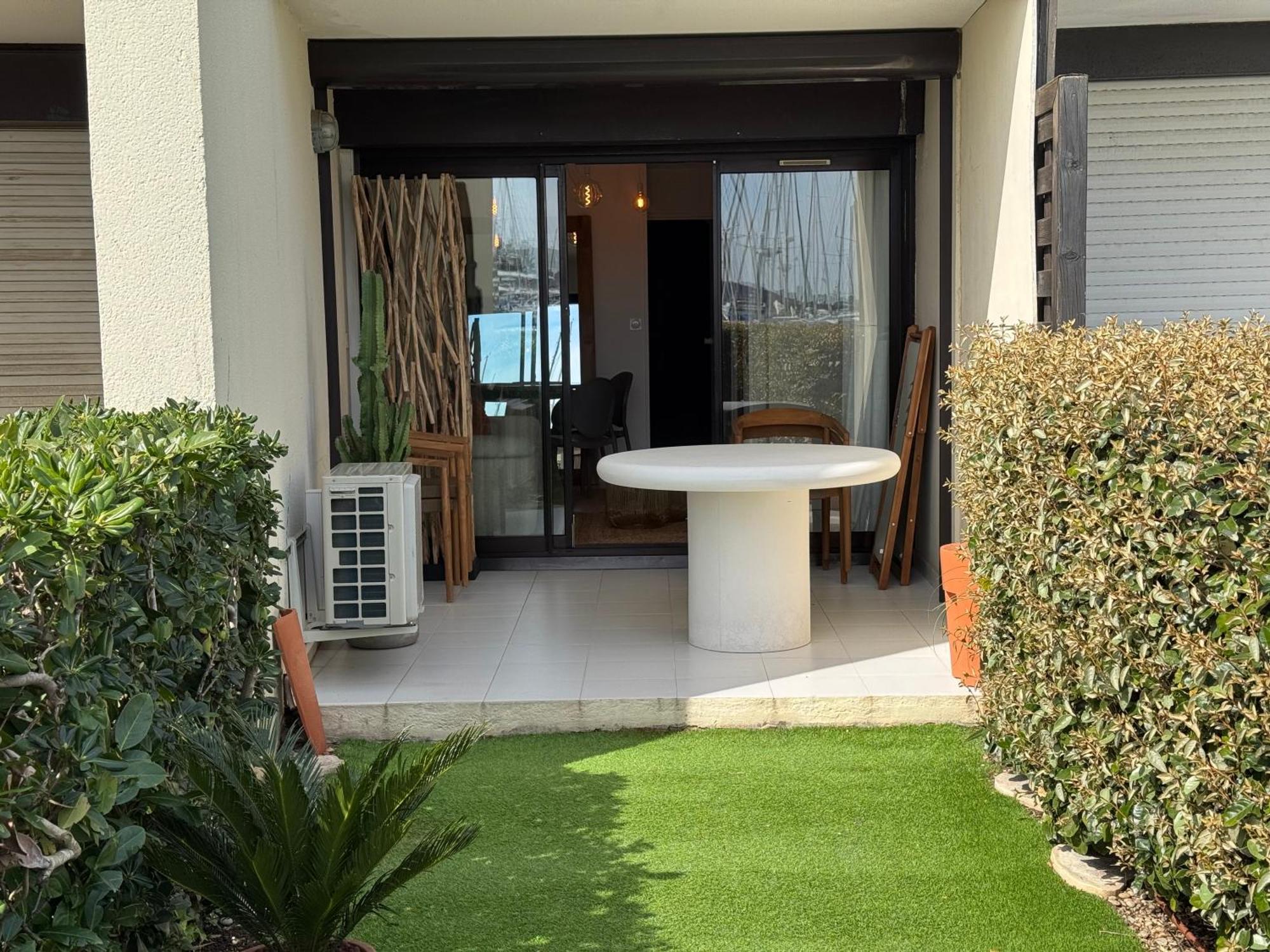 Les Marines De Cogolin Apartment ภายนอก รูปภาพ